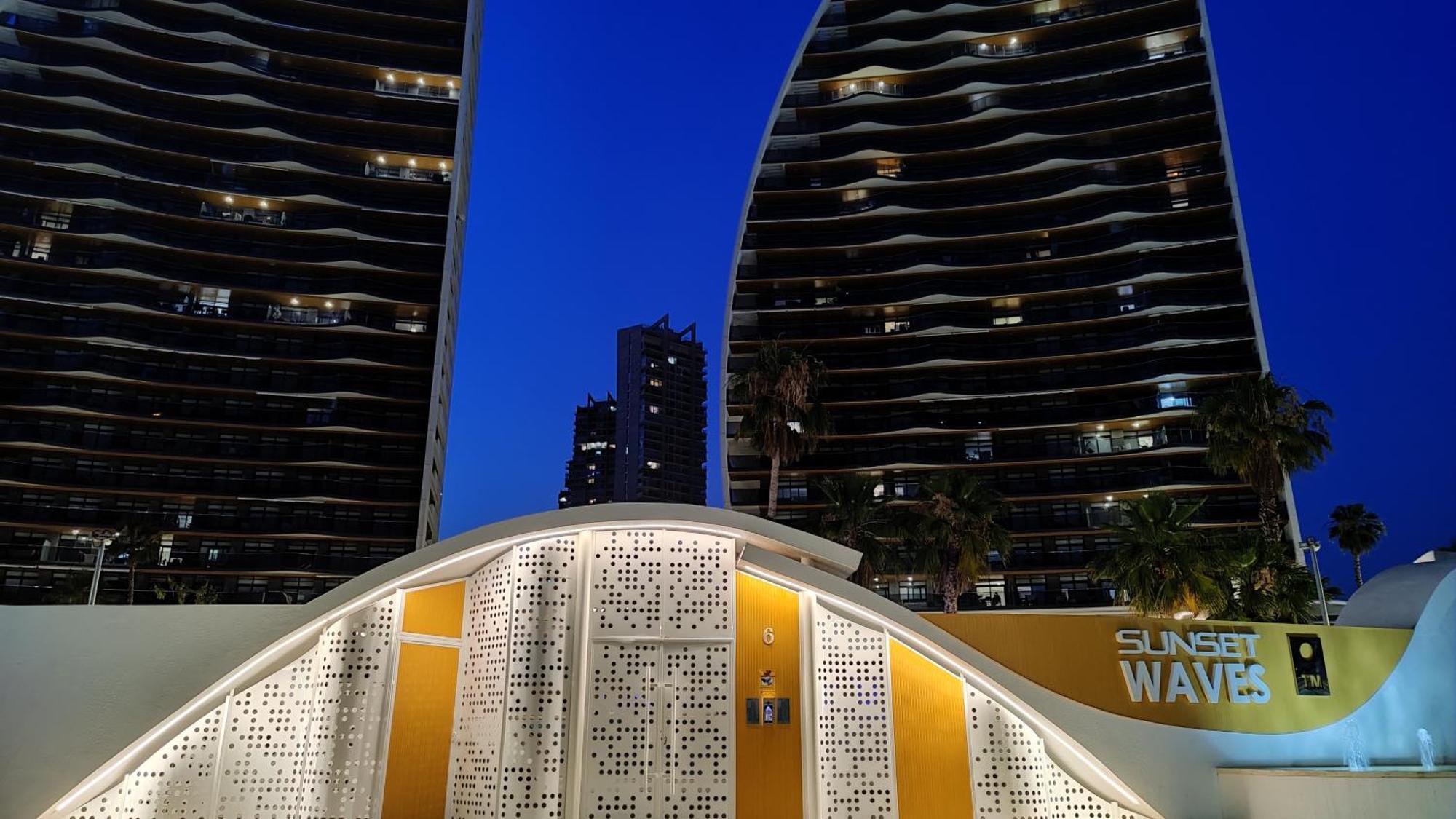 Sunset Waves Magic Apartments Benidorm Exterior photo
